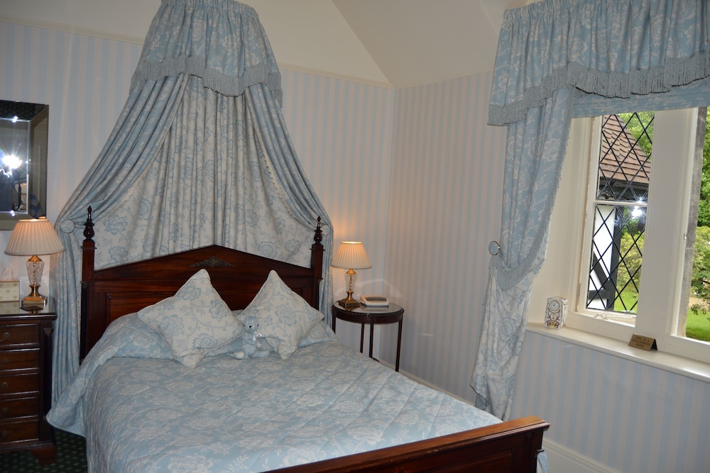 Double Room (Yew) photo 1