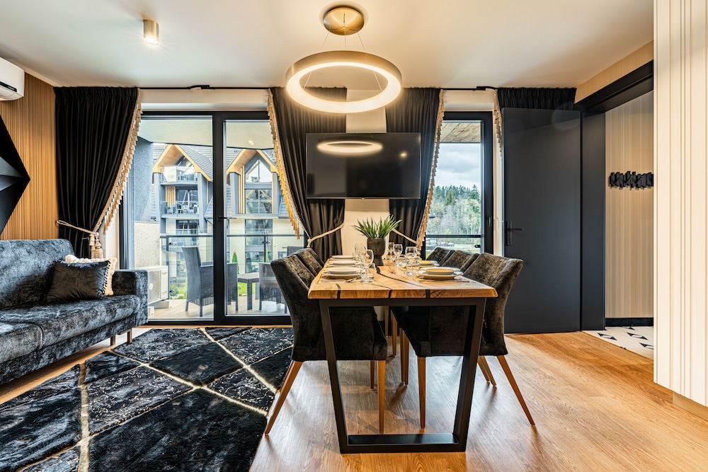 Family Apartment photo 3