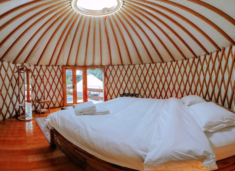 Yurt 2 photo 3