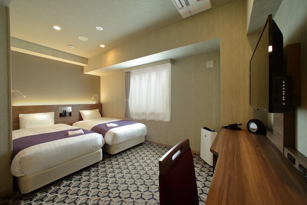 Deluxe Twin Room, Non Smoking - Free Cafe Space with complimentary coffee