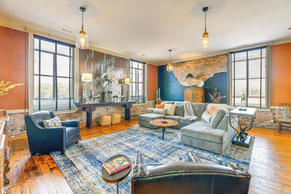 Apartment (2 Bedrooms)