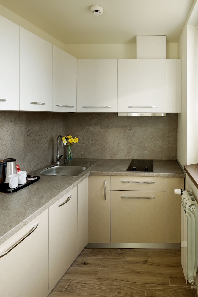 Business Apartment, Balcony, City View photo 3