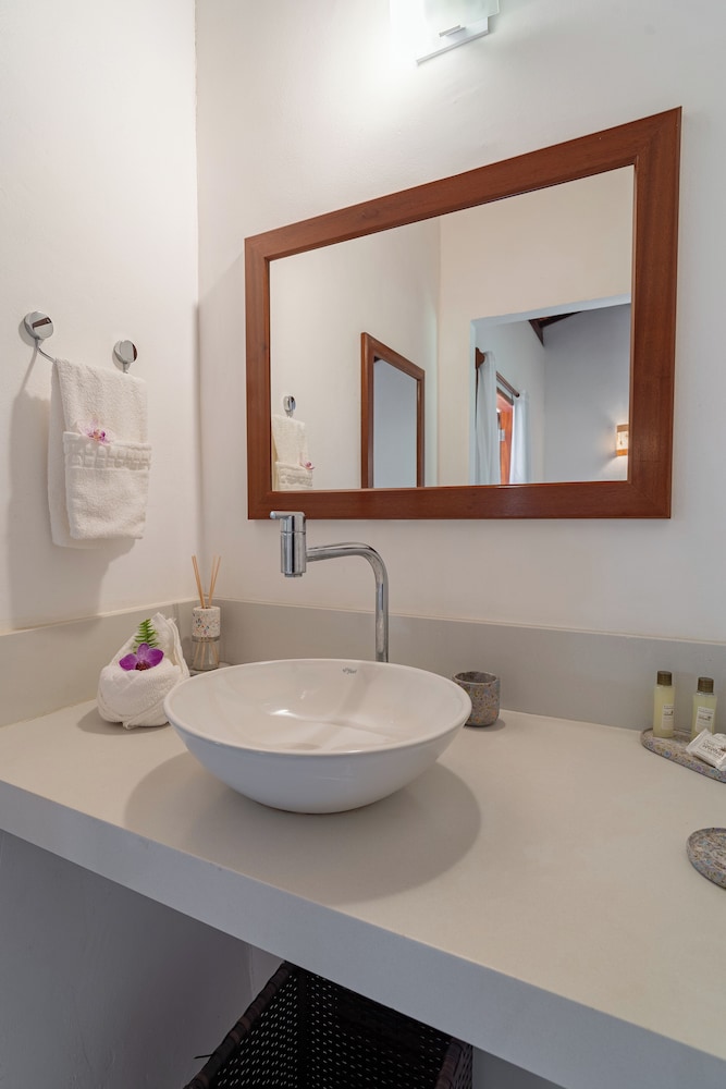 Standard Double or Twin Room photo 2