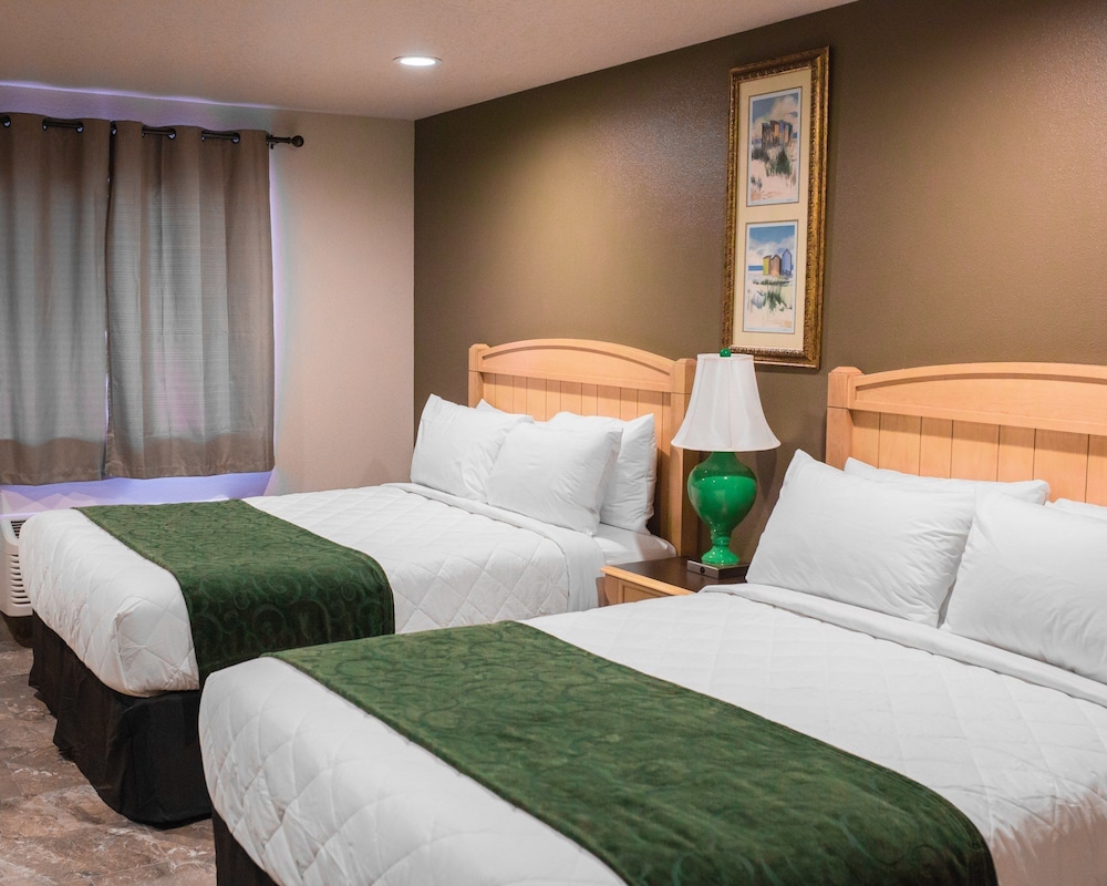Standard Room, 1 Bedroom, Non Smoking (2 Queen Beds) photo 3