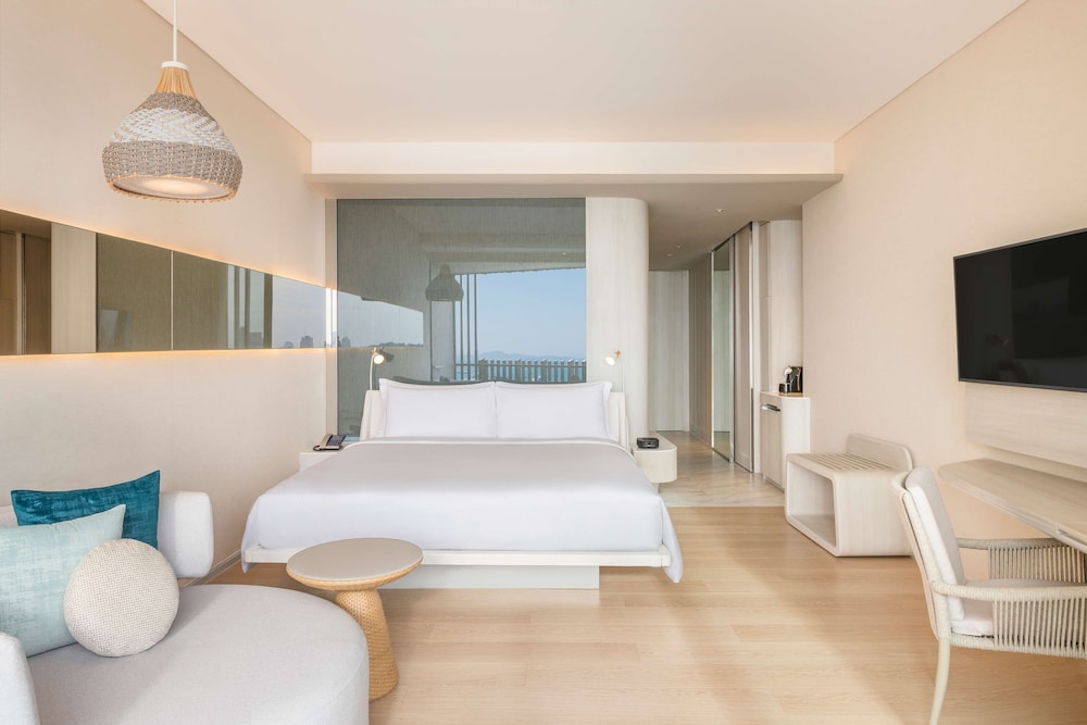 Executive Room, 1 King Bed