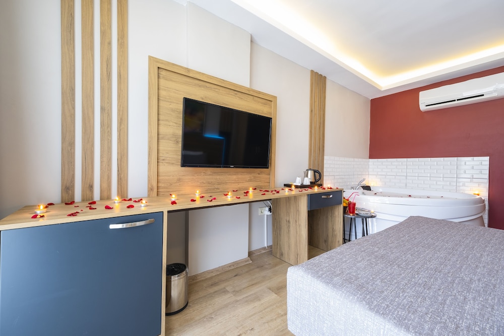 Deluxe Double Room, 1 Double Bed, City View photo 1