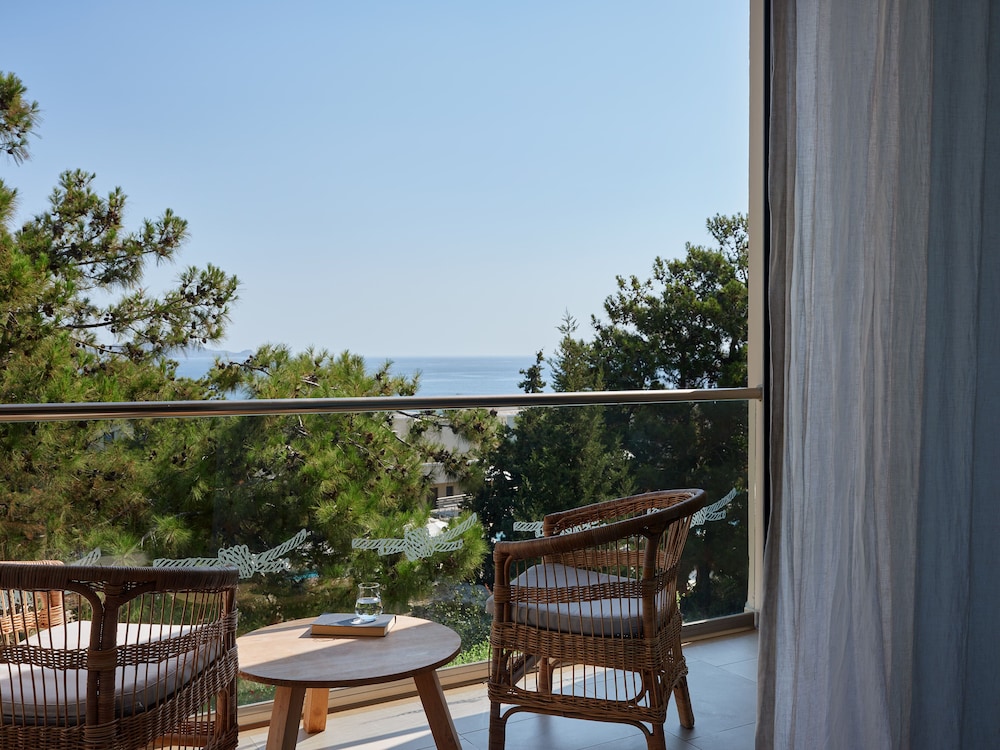 Superior Suite, Sea View (Suite) - Photo 7