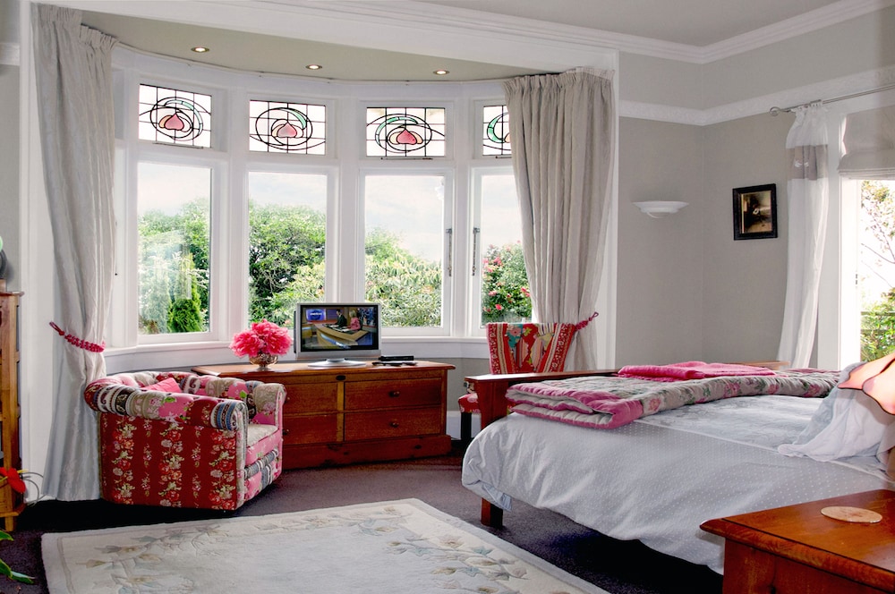 Room - Photo 8