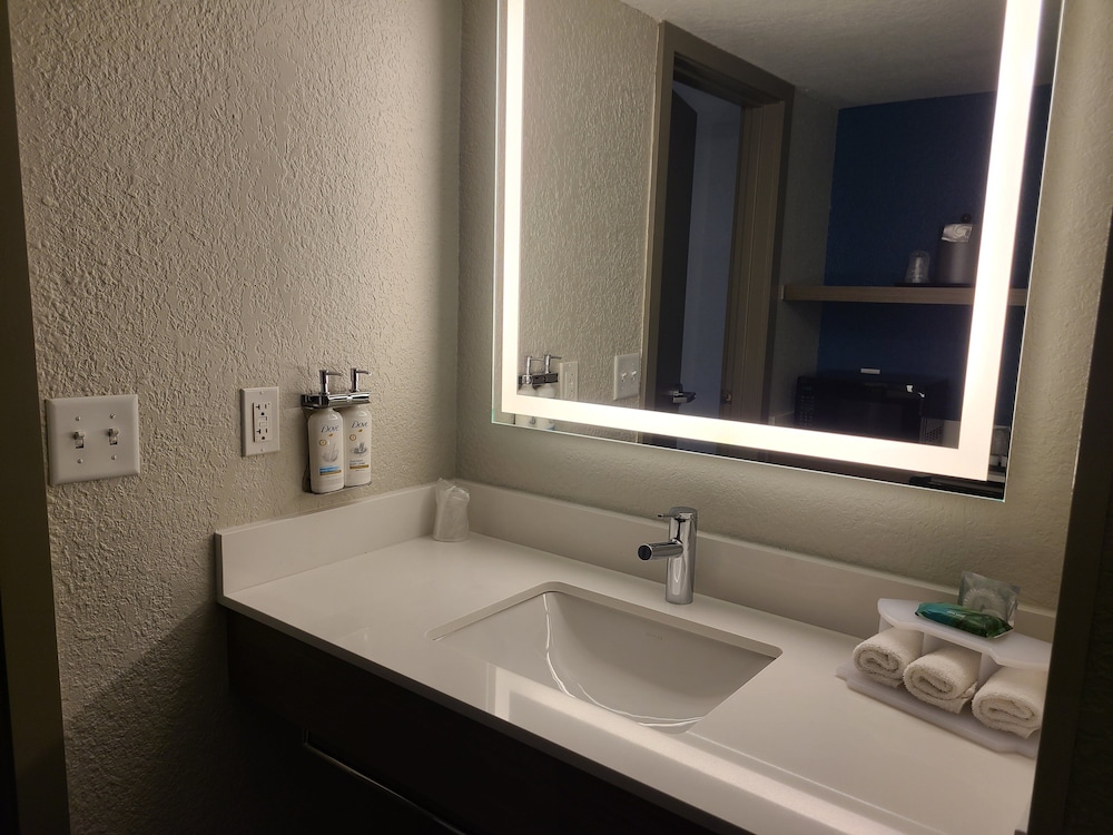 Standard Room - Photo 6