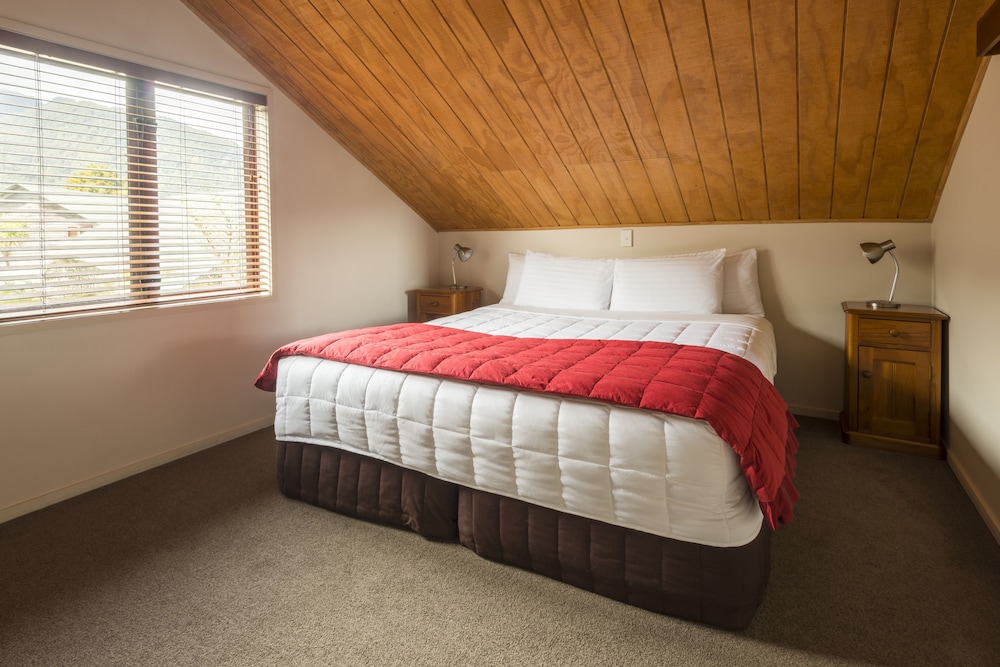 2 Bedroom Villa (2 Queen Beds) photo 3