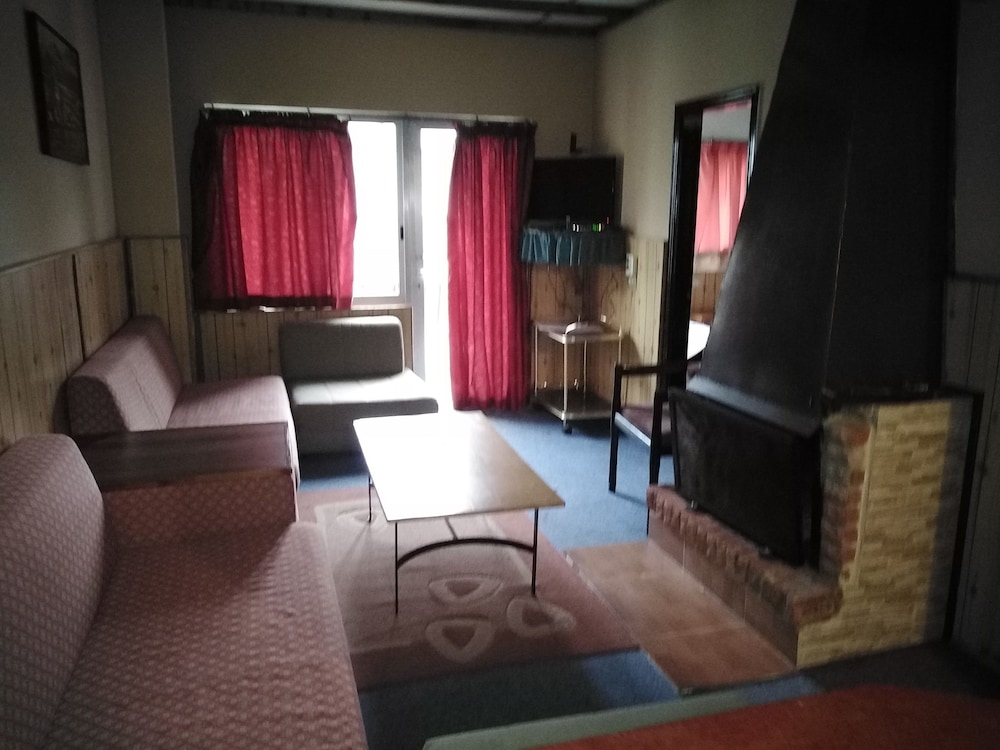 Double or Twin Room photo 3