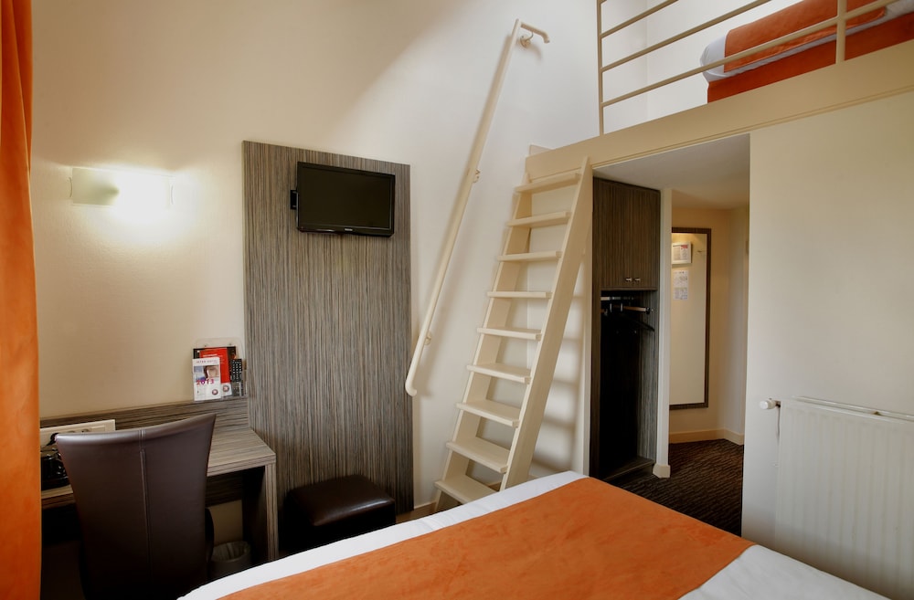 Comfort Triple Room - Photo 4