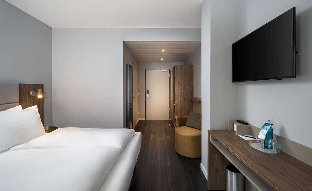 Standard Double Room - Photo 5