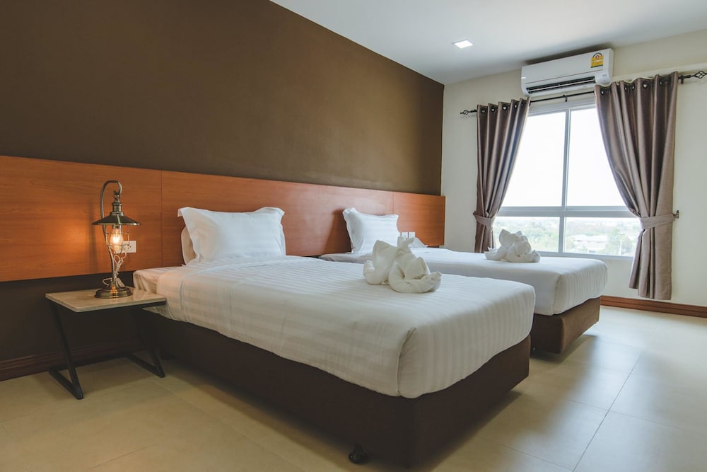 Deluxe Twin Room photo 3