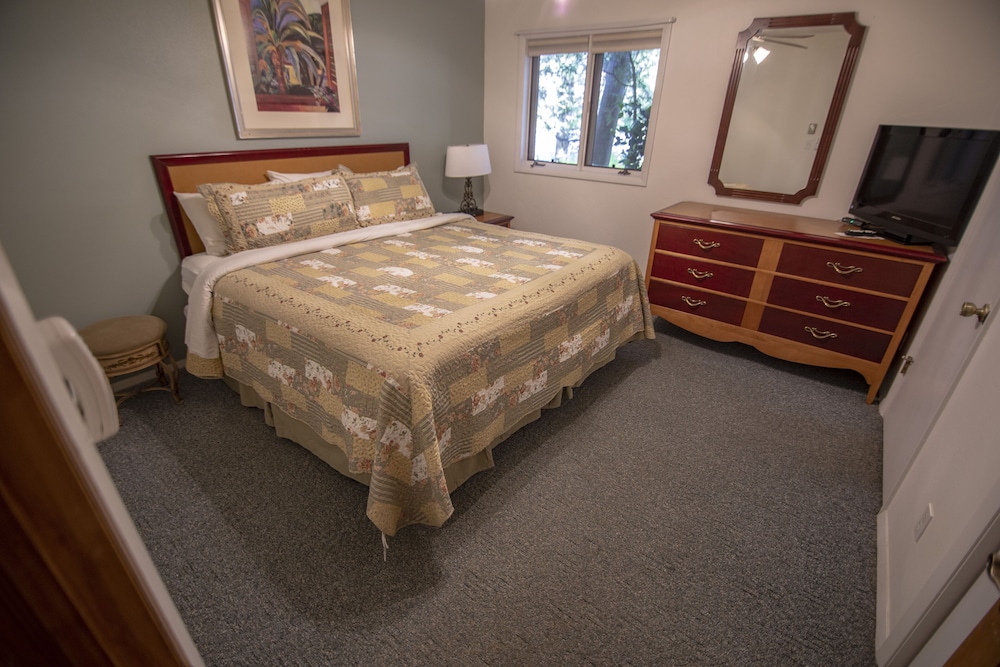 Lodge Suite photo 2