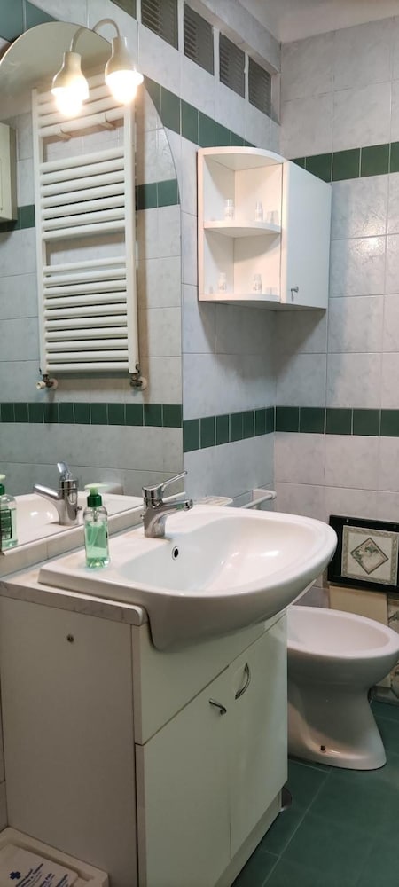 Room in B&B - Come and Visit Naples !! We Look Forward to Seeing you at Nigna B&B, Billede 8