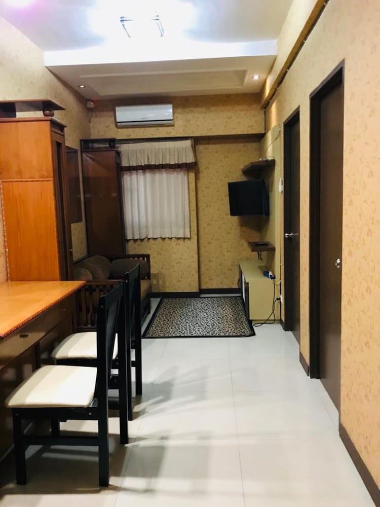 Deluxe Studio - Photo 16