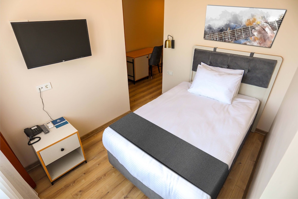 Economy Single Room, 1 Twin Bed