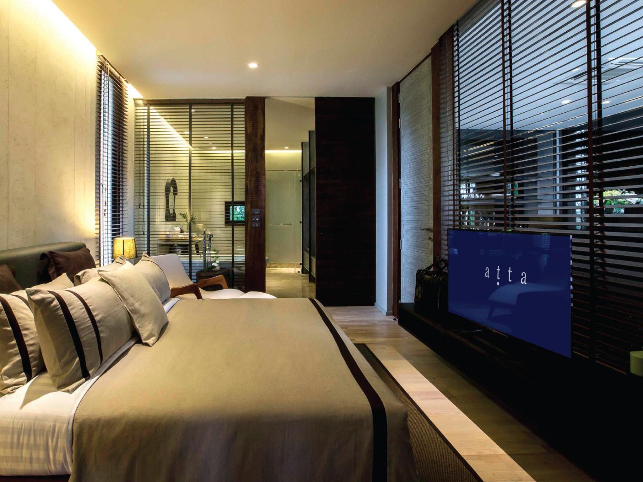 Two-Bedroom Suite - Photo 15