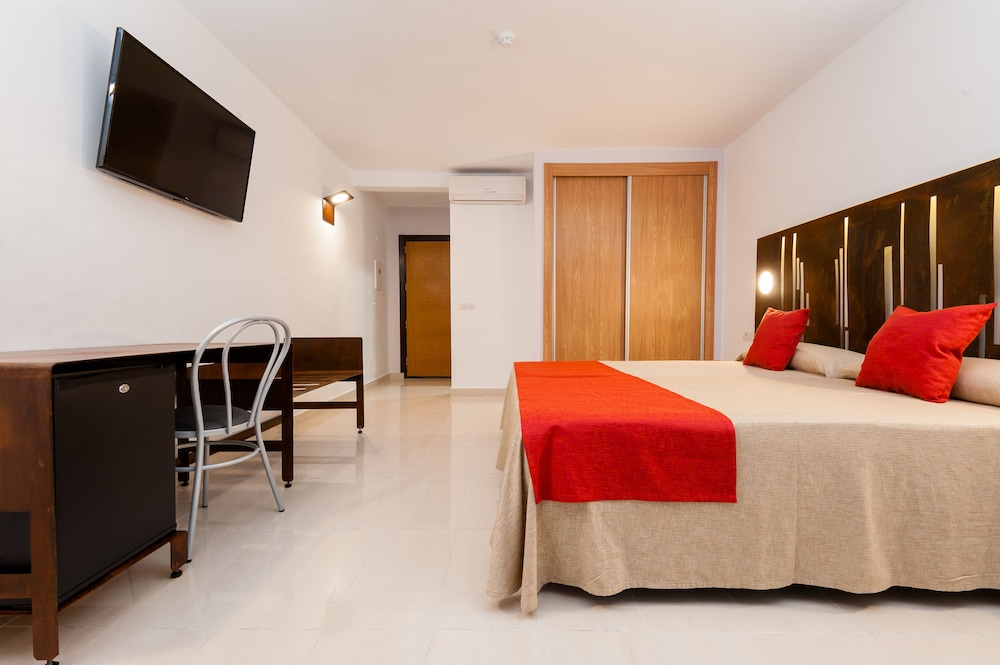 Double Room, Balcony
