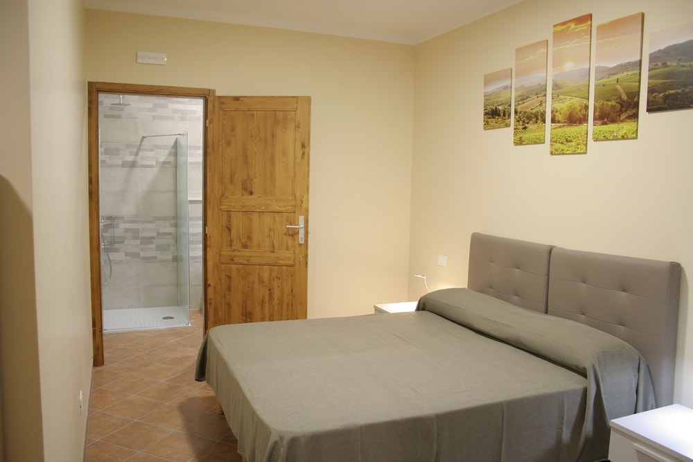 Family Quadruple Room photo 1