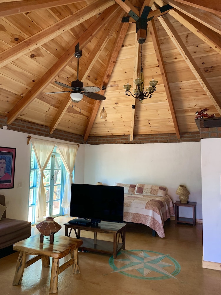 Family Cabin, Multiple Beds photo 1
