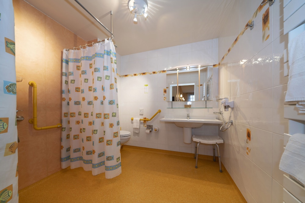 Comfort Triple Room - Photo 4