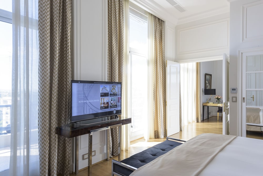 Suite (Roof Garden)