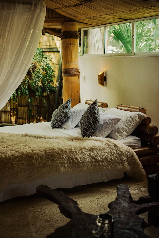 Luxury Cabin (3) photo 1