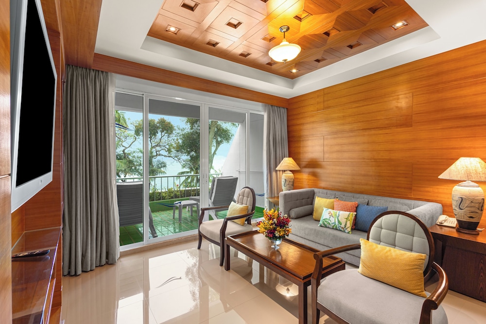 Two Bedroom Family Suite photo 2