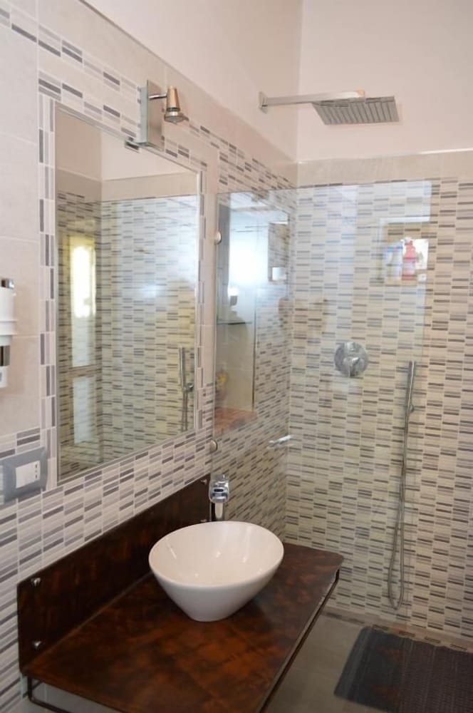 Exclusive Studio, 1 Bedroom photo 2