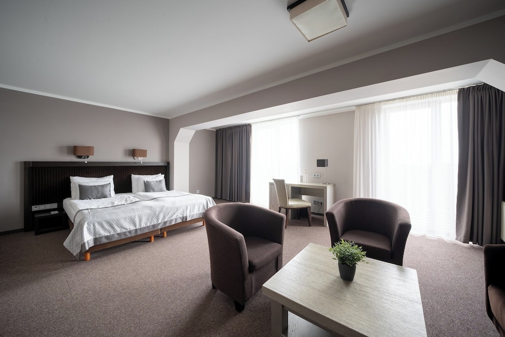 Superior Double Room with Kitchenette - Photo 4