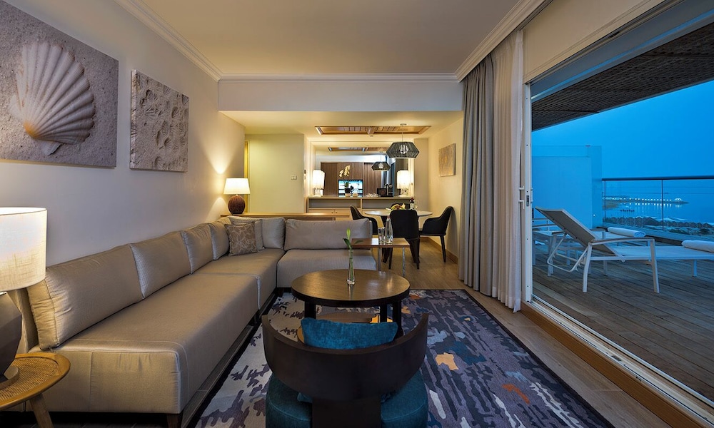 Suite, Pool View photo 2