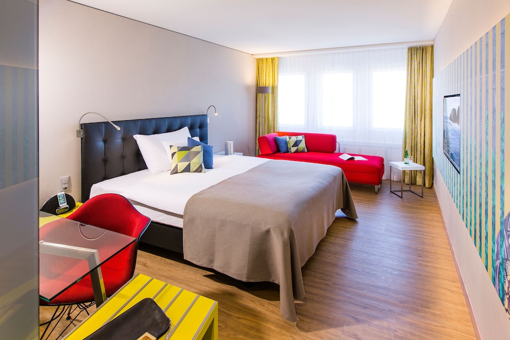 Comfort Room - Photo 2