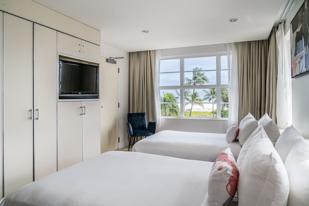 Oceanfront Room - 2 Double Beds - Photo 2