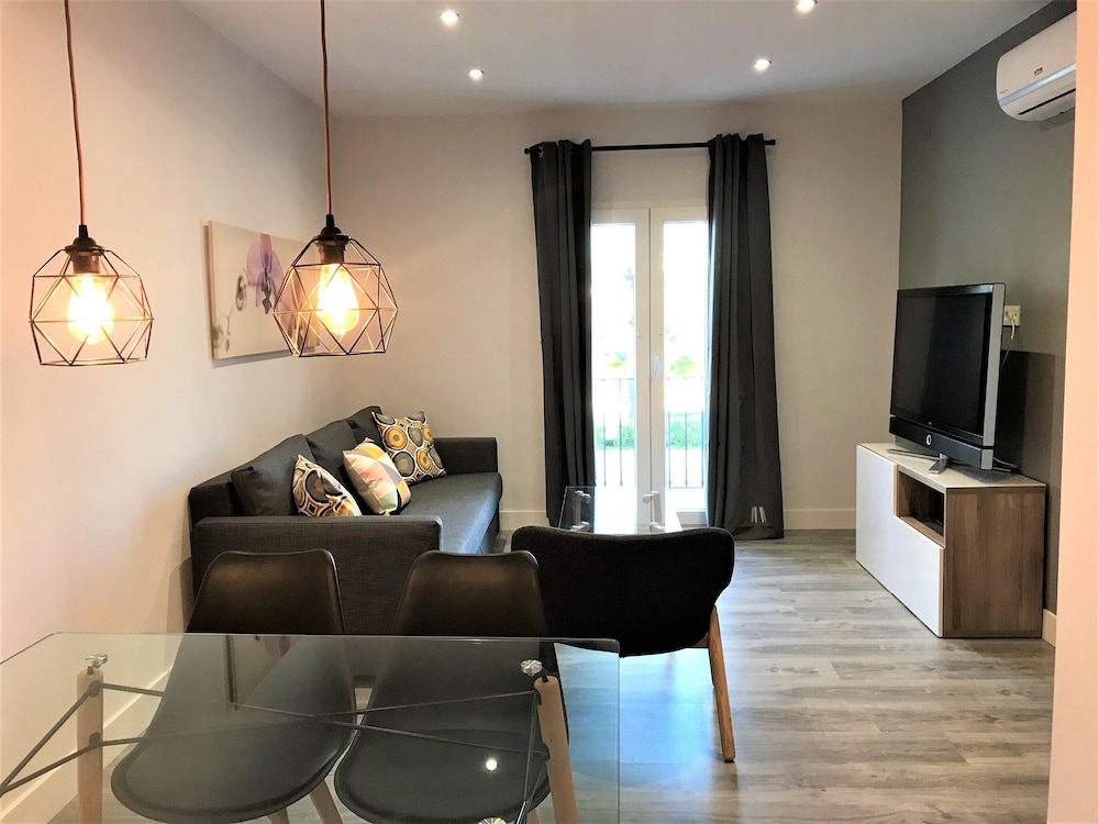 Apartment, Private Bathroom, City View - Photo 35