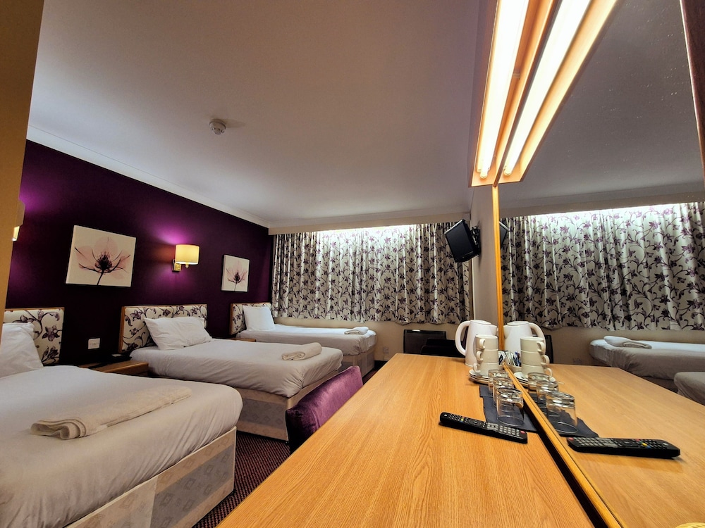 Standard Triple Room - Photo 5