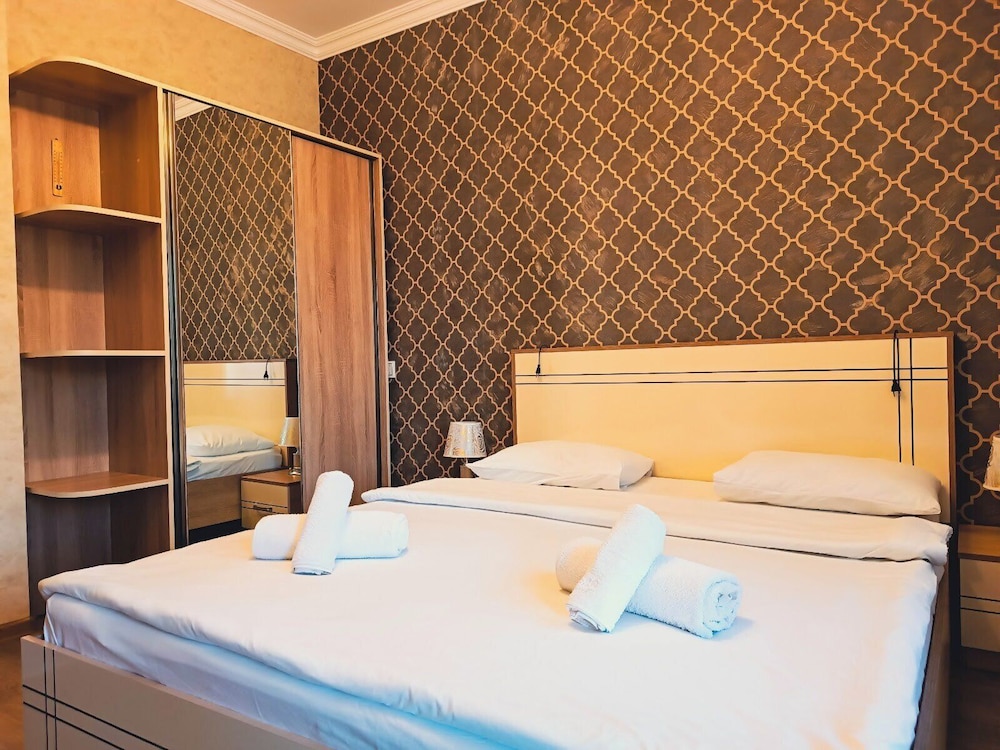 Double Room, Mountain View