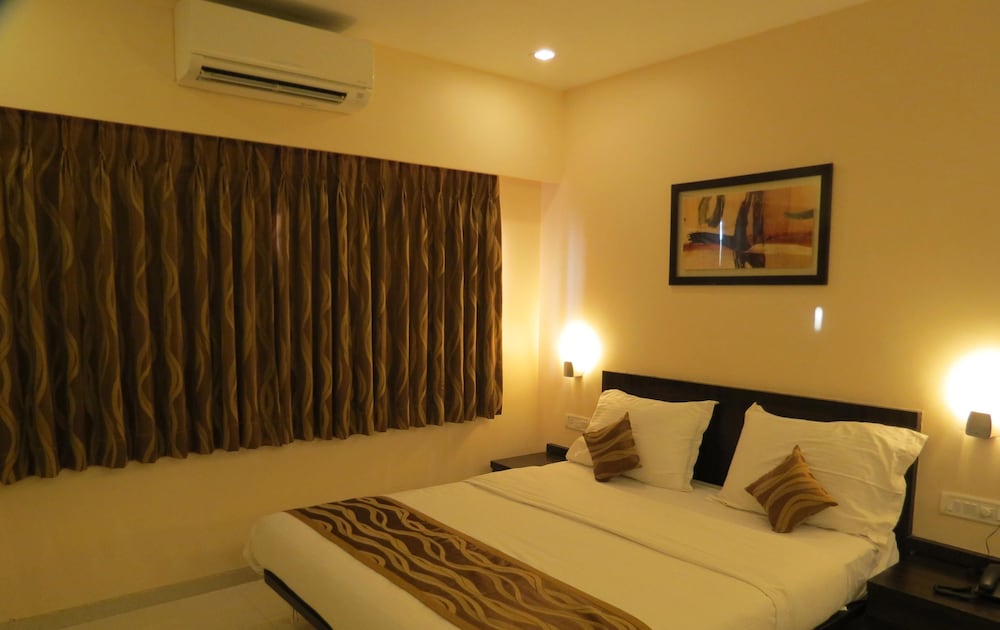 Club Room (AC) photo 1