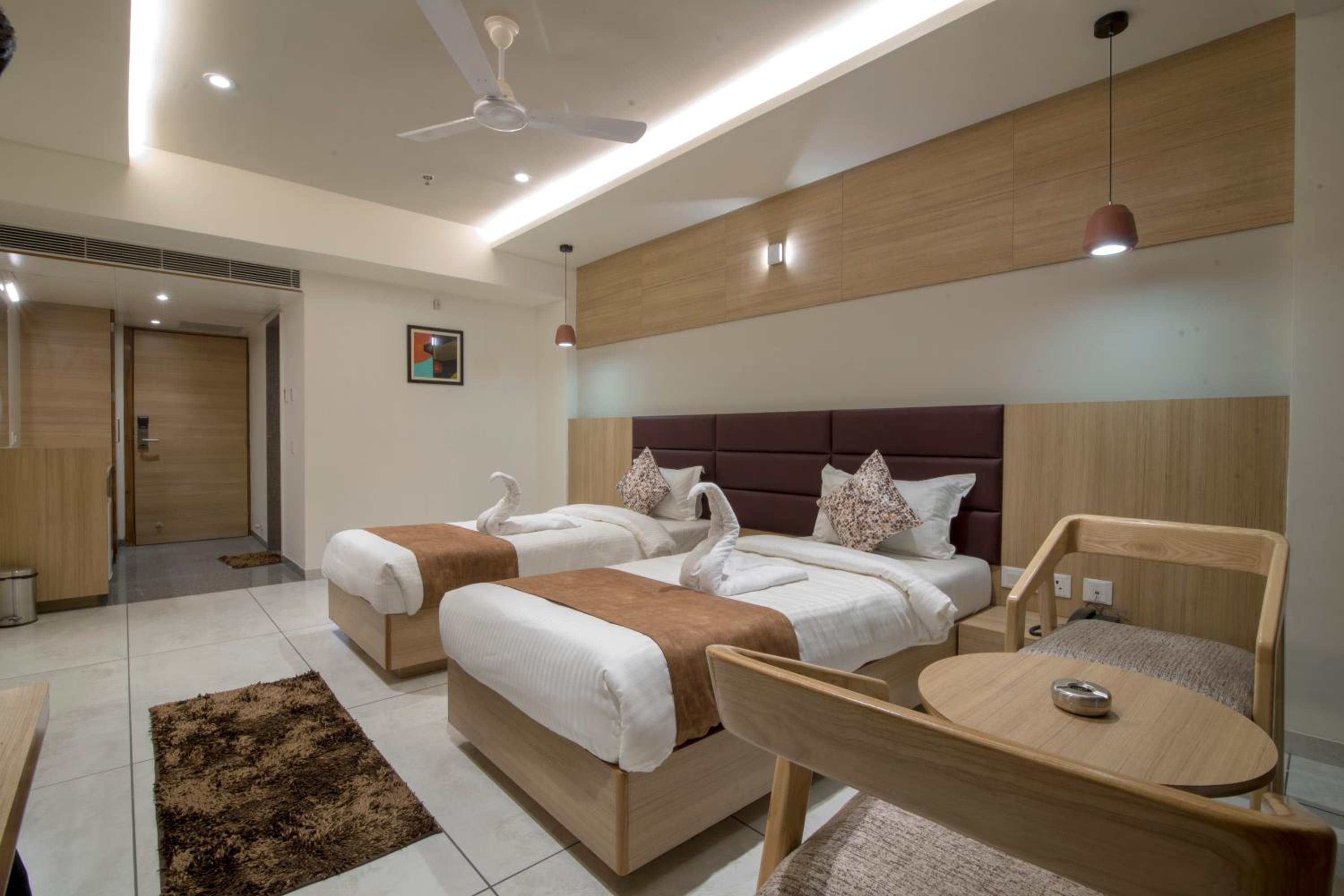 Deluxe Twin Room - Photo 6