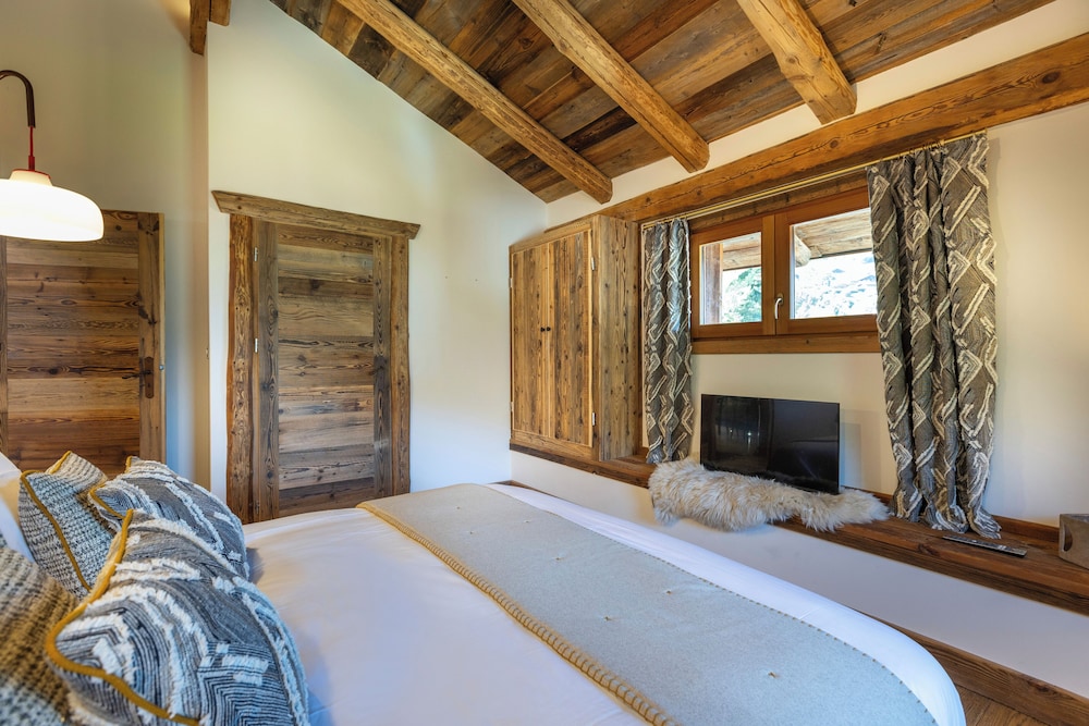 Deluxe Double Room, Mountain View photo 2