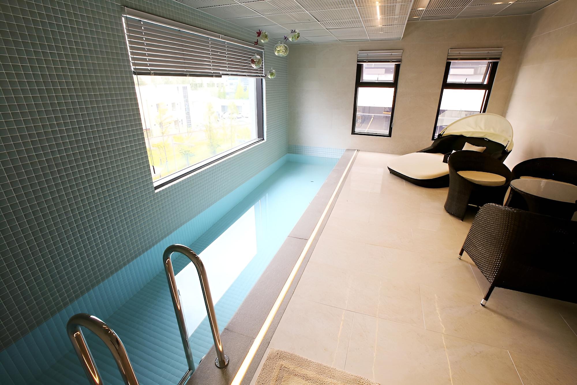 Room (Royal swimming pool (Netflix + Wave +) - Photo 2