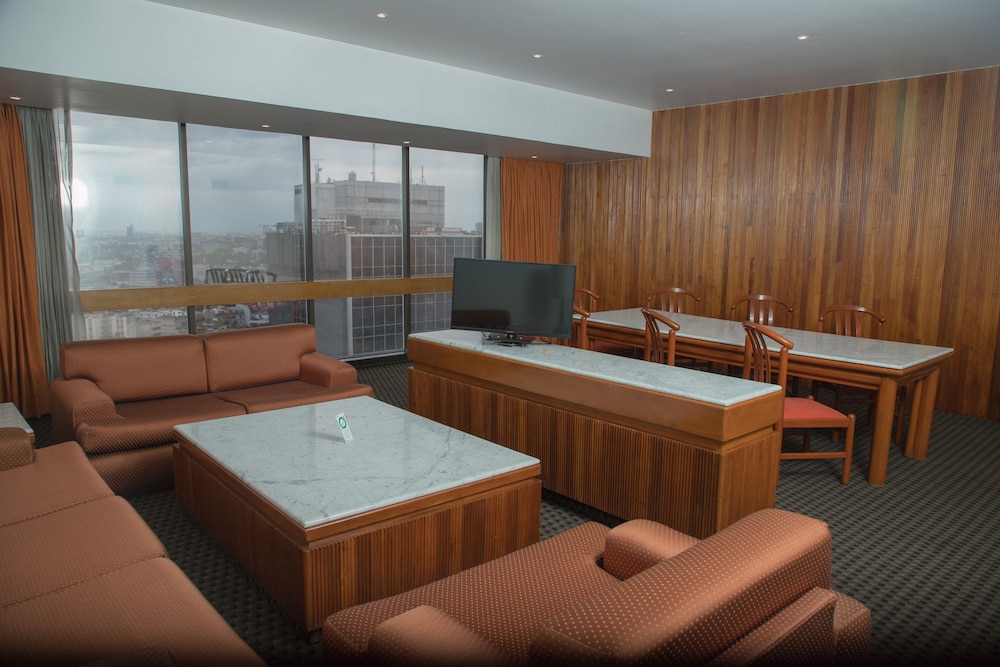 Panoramic Suite, 2 Queen Beds, City View, Tower - Photo 4