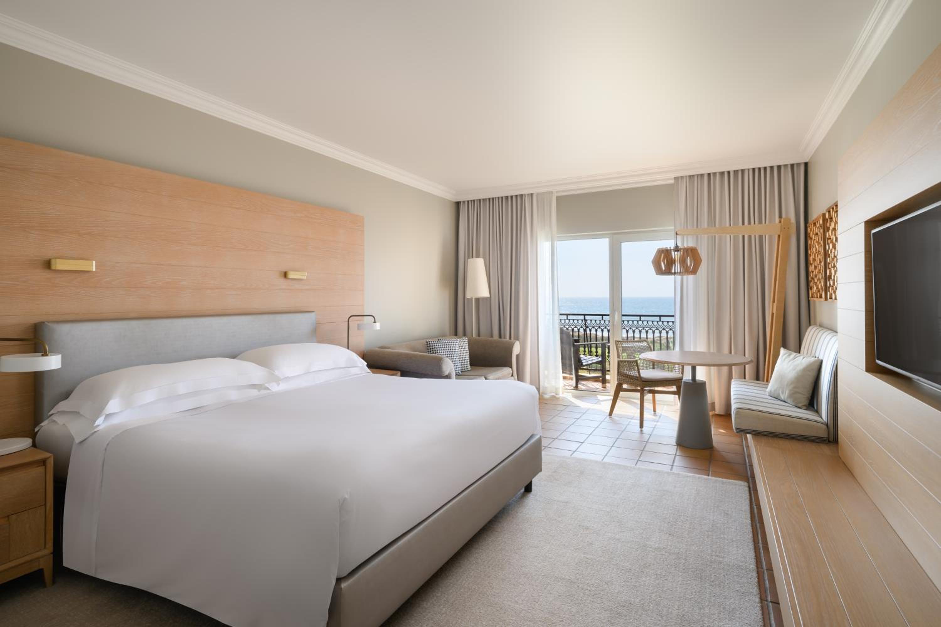 Guest room, 1 King, Oceanfront