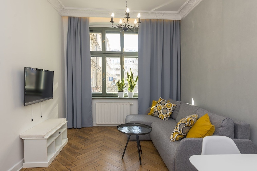 Apartment (Adam) photo 1