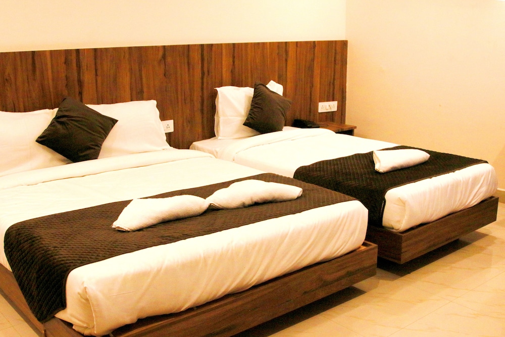 Standard Triple Room - Photo 2