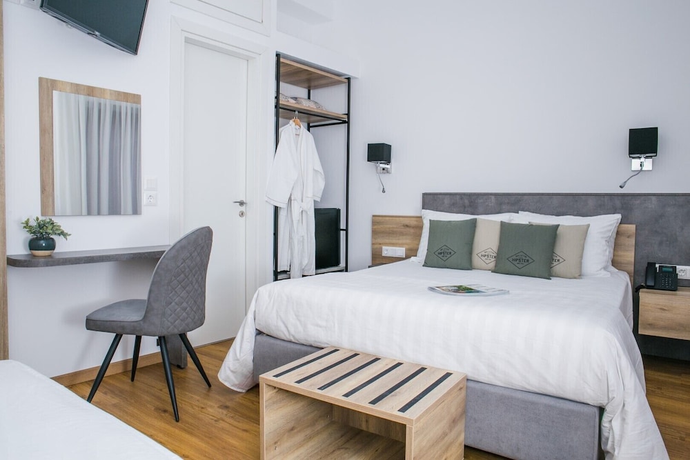 Deluxe Triple Room photo 1