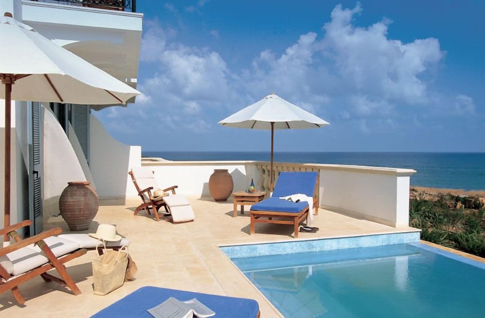 Garden Studio Suite with Private Pool