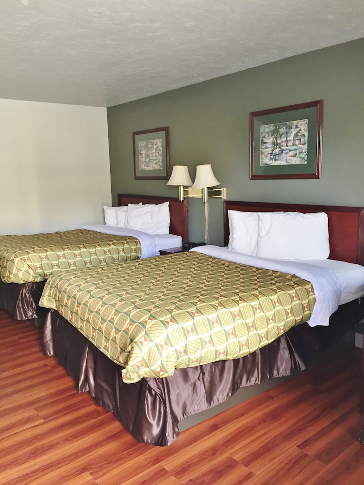 Room, 2 Queen Beds, Smoking