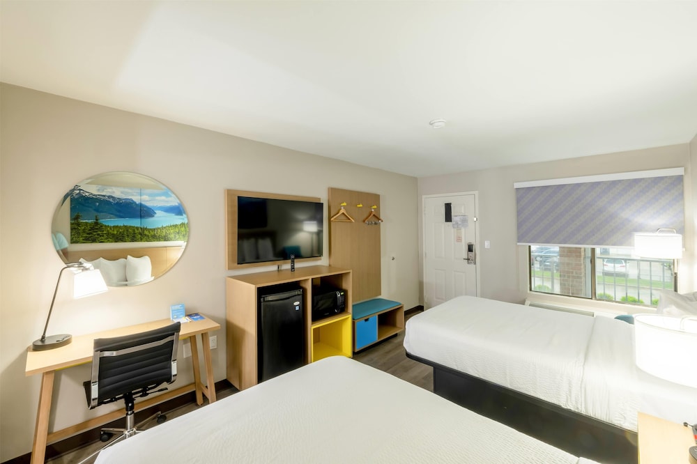2 Double Beds, Non-Smoking - Photo 1